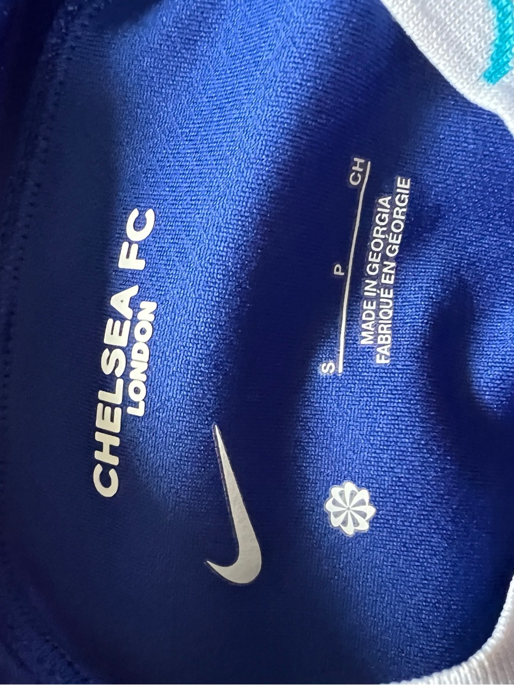 Nike Blue Chelsea FC Kids Soccer Jersey and Shorts Set - Picture 3 of 4